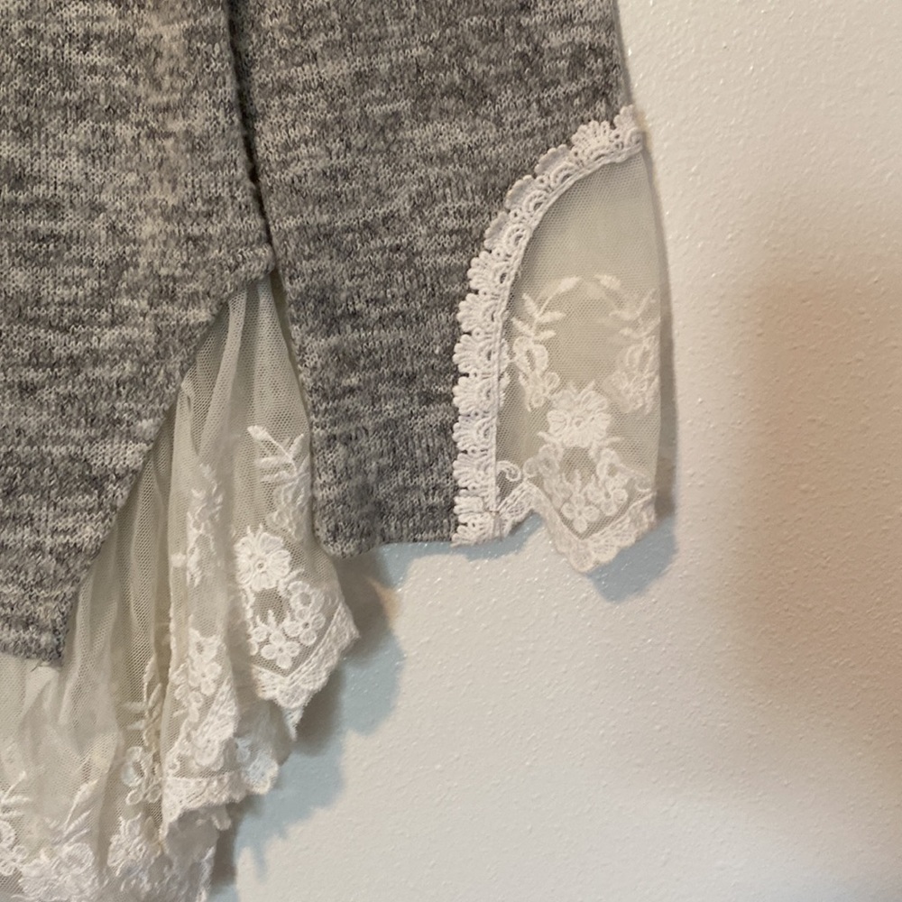 J.M & D.Z layered lace Heather grey long sleeve sweater tunic med - Picture 3 of 9